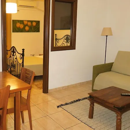 Kallisti Apartments Skíathos Room photo