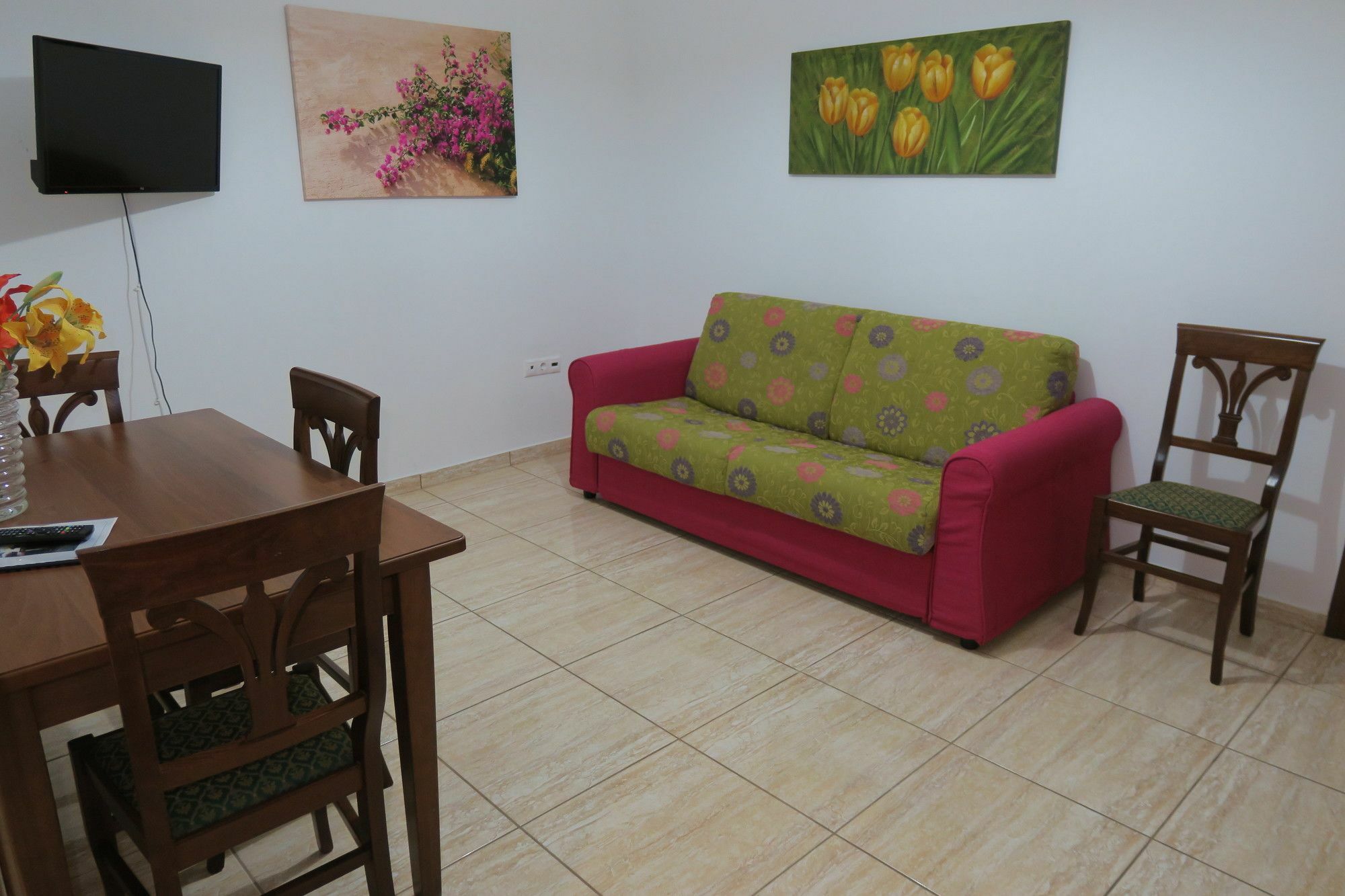 Kallisti Appartement *